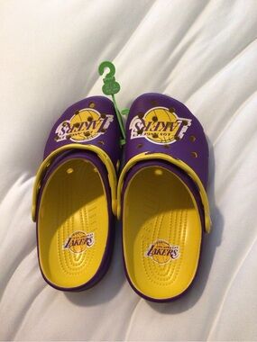 CROCS Los Angeles Lakers Purple and Yellow Clog Sandals